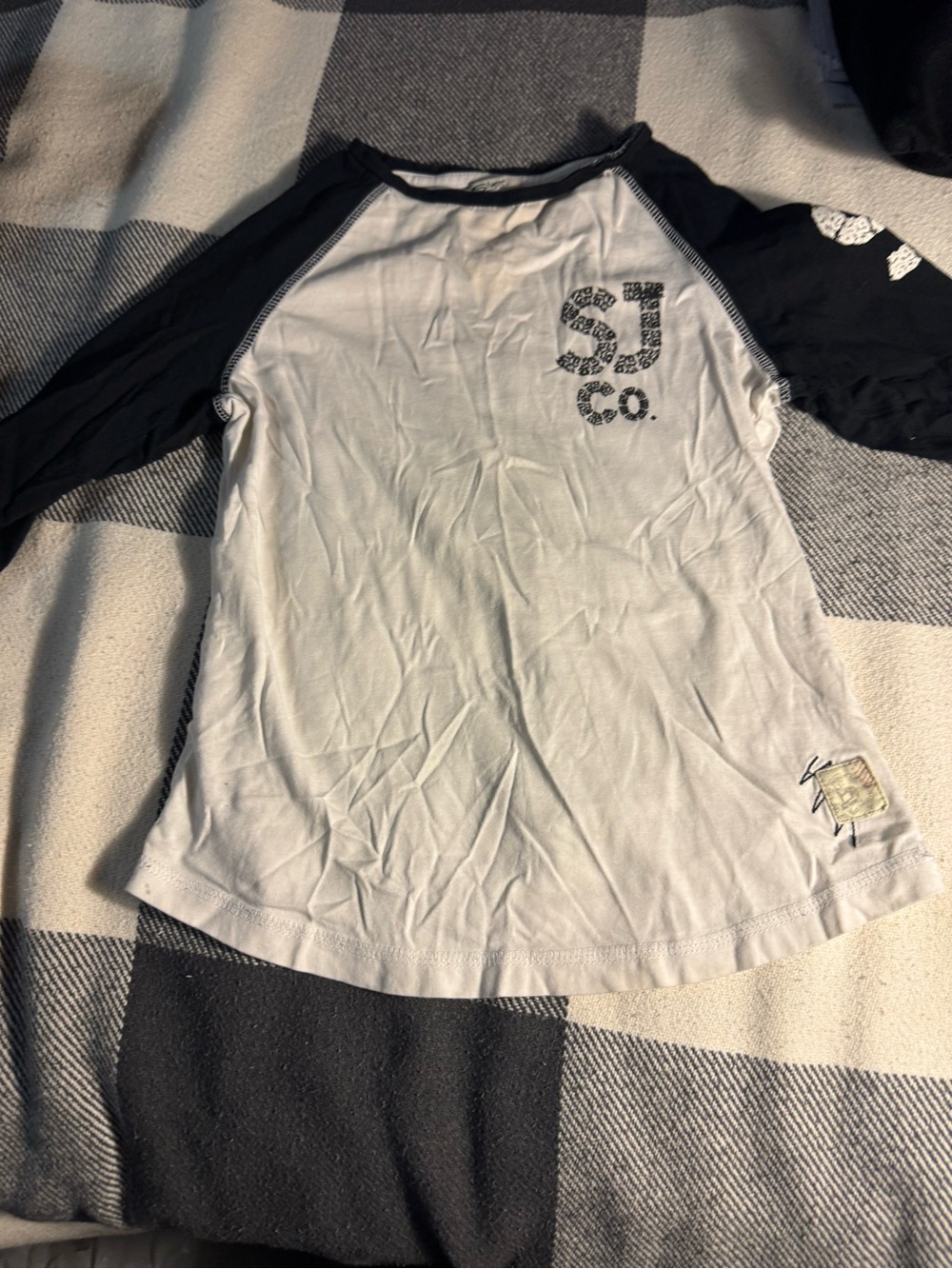 Silver Jeans White Body Black Raglan Long Sleeve Tee